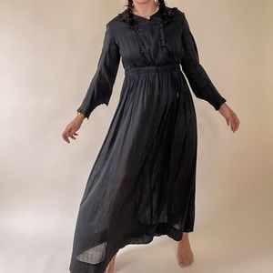 Vintage 1890s Victorian Black Mourning Day Dress
